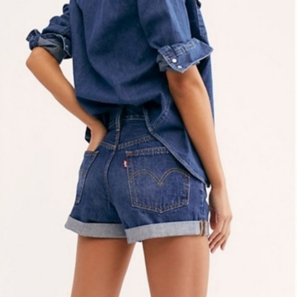 Levi's 501 Long Shorts in Blue Clue Cuffed